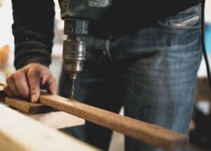 Como utilizar tornillos autorroscantes