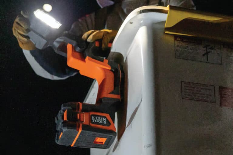 Luz LED Klein tipo cubeta