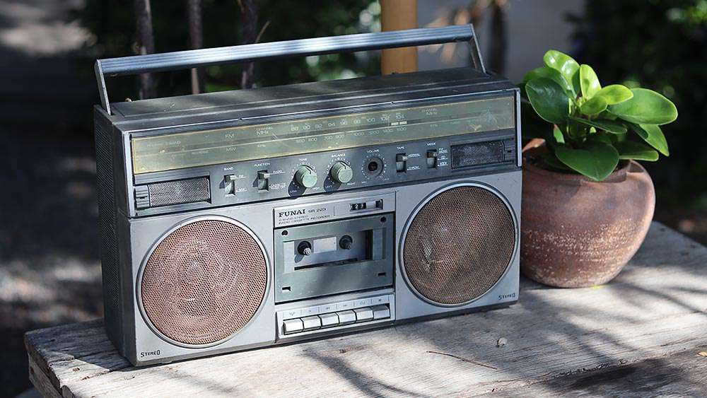 Radio clásica para mantenerte actualizado con noticias en caso de que te cortes la luz en invierno
